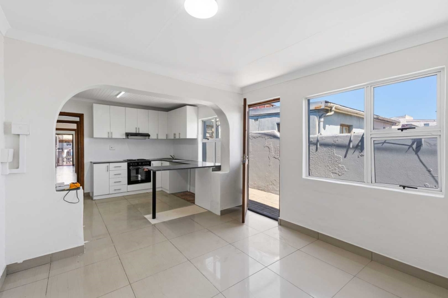 3 Bedroom Property for Sale in Brooklyn Western Cape